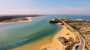 Vila nova de milfontes is located along the western coast of atlantic ocean on the northern margin of the mira river, falling within the nature park of the southwest alentejo and vicentine coast. Milfontes Private Homes By Duna Parque Group Vila Nova De Milfontes Holidaycheck Alentejo Portugal