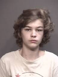 Teen charged with making terrorist threat in Snapchat post