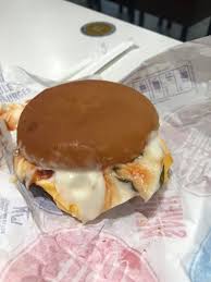 What kind of mayo does mcdonalds use. Mcdonald S Customer Left Fuming By Disgusting Cheeseburger Served To His Son Mirror Online