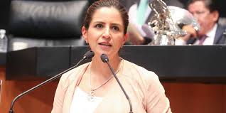 Lineamientos en torno a la. El Pleno Aprobo Otorgar El Reconocimiento Elvia Carrillo Puerto A Maria Elena Chapa Hernande Acento Radio