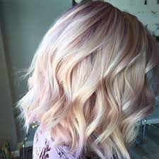 Champagne blonde hair color is back with a bang! How To Get Champagne Hair Colour Popsugar Beauty Uk