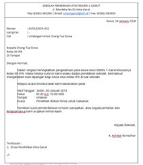 Bila kamu ingin mengundurakan diri dari tempat kerja kamu sekarang, lalu ingin pindah ke perkerjaan lain dan membutuhkan contoh surat lamaran kerja, maka kamu bisa baca kedua artikel yang tertera. Contoh Surat Lamaran Kerja Bentuk Semi Block Style Contoh Seputar Surat