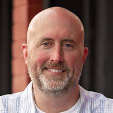 Aaron Wangen's Instagram, Twitter & Facebook