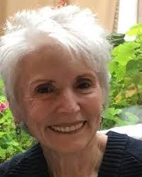 Marcia Waller's Instagram, Twitter & Facebook