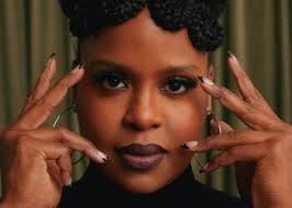 Up Close and Personal: An Interview w/ Plus Fashion Designer Remi Ray