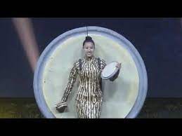 Ma thuzar wint lwin, miss universe myanmar, holds up the pray for myanmar sign during miss universe pageant's national costume show, in hollywood, florida, u.s., may 13, 2021 in this screengrab. Myanmar National Costume Miss Universe 2018 Youtube