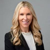 Stephanie Winland's Instagram, Twitter & Facebook