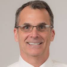 A USC Aiken professor and academic leader earned a coveted award from the  Office of Research at USC in Columbia. Dr. Timothy Linter, assistant vice  chancellor of academic affairs and professor in