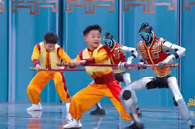 Robôs humanóides chineses são centro das atenções no espetáculo do Ano Novo Lunar; veja vídeo