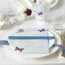 Natürlich finden sie bei uns auch zahlreiche ideen, wenn sie ihre tischkarten für die goldene hochzeit selber machen möchten. Tischkartchen Menukarten Ideen Zum Selbermachen Living At Home