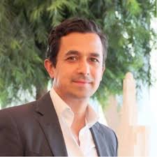 This past April, Rafael Viñoly Architects Partner Bassam Komati was  recognized as a Distinguished Alumnus of the Maroun Semaan Faculty of  Engineering and Architecture at AUB (MSFEA) during the…