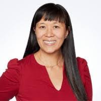 Leann Le's Instagram, Twitter & Facebook