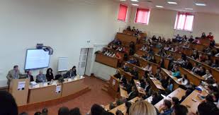Înfiinţată în 1786, ca şcoală teologică şi reorganizată în 1811 sub conducerea lui gheorghe lazăr. Delimitarea MÄƒrii Negre PrezentatÄƒ La Ulbs De Secretarul De Stat In Ministerul Afacerilor Externe Al Romaniei Cuvinte Online