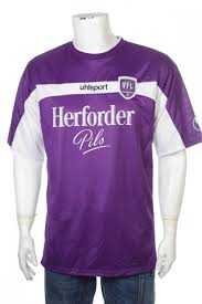 Check out the evolution of vfl osnabrück's soccer jerseys on football kit archive. Vfl Osnabruck Home Football Shirt 2005 2006