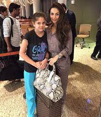 Bollywood actress malaika arora has also tested positive for coronavirus and is under isolation hours after her boyfriend the indian media, citing malaika's sister amrita arora, reported that the actress. Spotted Malaika Arora Khan At Mumbai Airport Rediff Com Movies