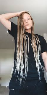 Feb 04, 2021 · alicia keys has been serving us gorgeous braided hairstyles since she burst onto the scene in 2001 with fallin', and she's still in the business of selflessly providing the girls with hair inspo. White Girl Box Braids White Girl Braids White Girl Cornrows Rasta Hair