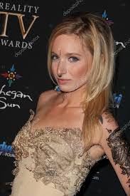 Fonda Ashley's Instagram, Twitter & Facebook