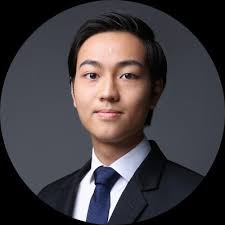 I'm happy to share that I've been promoted and am transitioning into the  role of Analyst at KKR! A big thank you to everyone who supported and  mentored me along the way.