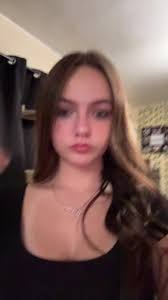 Melony Kelley's Instagram, Twitter & Facebook