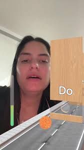 Adi Leon Skin Care (@adiabergil)