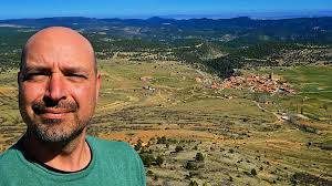 Jabaloyas lanza una campaña para que la secretaría municipal se amplíe en  los pequeños municipios