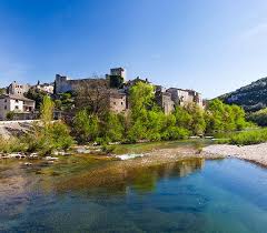 Vous pouvez affiner votre recherche ou trouver un avis de décès ou un avis d'obsèques plus ancien en tapant le nom d'un défunt et/ou le nom ou le code postal d'une. Visite Gard Vallee De La Ceze