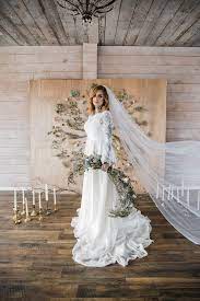 Earthy Farmhouse Wedding Cruelty Free Eco Friendly Vegan Wedding Ideas Vegan Wedding Gorgeous Wedding Dress Free Wedding Dress