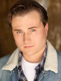 Benjamin Breault (@benjaminbreaulttv) • Instagram photos and videos