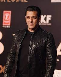 Pin On Bhaijaan
