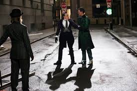 Gotham has made a name for itself as the one show you can count on to do the things no other series would think to do. Penguin And Riddler Wear Their Classic Costumes In Gotham Season 5 Photos