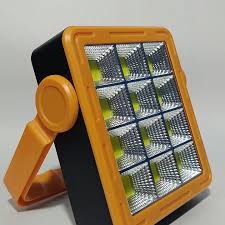Linterna Solar CHARGIING LAMP NY-9805 Common features include solar and USB  charging, multiple light modes (bright, soft, warning/beacon), and  typically a built-in lantern hook .Solar panel + USB recharging Multi-mode  lighting for