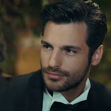 Imagen Descubierto Por Instagram Turkiye Descubre Y Guarda Tus Propias Imagenes Y Videos En We Heart It Handsome Actors Most Handsome Men Gorgeous Men