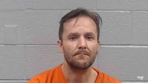 Greenbrier County couple accused of draining about $36,000 from bank  account of elderly couple