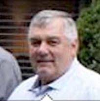 Peter Smeallie's Instagram, Twitter & Facebook