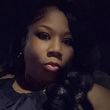 Sheena Plummer's Instagram, Twitter & Facebook