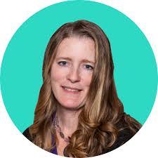 Miriam Arthur's Instagram, Twitter & Facebook