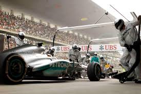 Formula 1 Mercedes Amg F1 Team Pit Stop Chinese Grand Prix Lewis Hamilton Russian Grand Prix