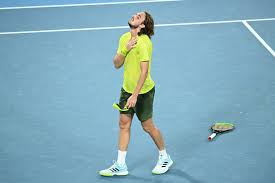 Stefanos tsitsipas had australian open fans gasping with his brutally honest assessment. Australian Open Stefanos Tsitsipas Die Bestandene Reifeprufung Des Kleinen Vogels Tennisnet Com