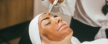 Assalamualaikum semua~~py confirm yang memang ramai yang angkat kening bile di tanye soalan di atas.masalah kulit kering ni memang dialami oleh ramai orang. 10 Tips Penjagaan Muka Untuk Kecantikan Yang Asli Sricantik