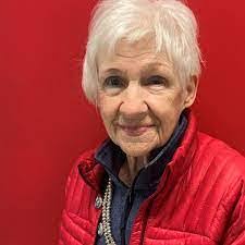 Gloria Dobbs's Instagram, Twitter & Facebook