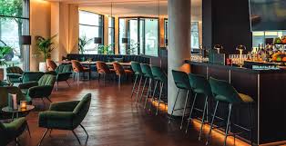 All 123 comfortably furnished rooms at holiday inn berlin city center east prenzlauer berg boasts individually controlled air conditioning, satellite tv, bluetooth tv, wlan, a pillow menu, lounge chair, clothes iron, hairdryer and coffee and tea amenities. Holiday Inn Berlin