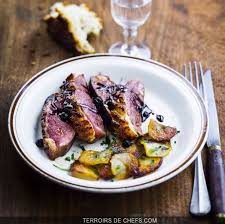 Recette Du Magret De Canard Au Cassis Recettes De Cuisine Recettes De Cuisine Illustrees Magret De Canard