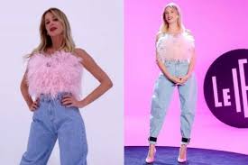 Non più la camicia bianca e il completo scuro a post shared by alessia marcuzzi (@alessiamarcuzzi) on oct 3, 2018 at 4:08pm pdt. Alessia Marcuzzi Look Le Iene Show Martedi 5 Marzo 2019