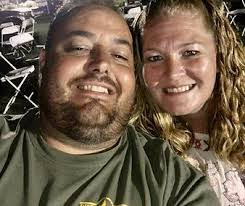 Justin Goodlett's Instagram, Twitter & Facebook