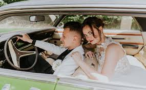 Professional photographer, specialized in wedding and portrait photography, you can see more on my website or on my blog:. Wedding Photographer Bogdan Babanin Home Facebook