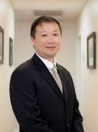 Dr Andrew Chen At Eye N Eye Vision Center In Miami Fl