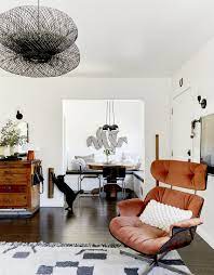 Another Moto Reveal Emily Bowser S Happy Dining Nook With Custom Cat Friendly Banquette Because Duh Emily Henderson Dining Nook Emily Henderson Living Room Home Decor