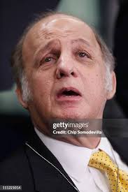 3,943 James S Brady White House Press Secretary Photos & High Res Pictures 