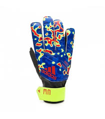 These soccer gloves share the disruptive design of fc bayern's goalkeeper jersey. Adidas Goalkeeper Gloves Predador Manuel Neuer Multicolored Dn8603