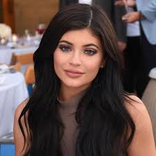 Kylie Jenner wants people to stop keeping a track of her bank ...